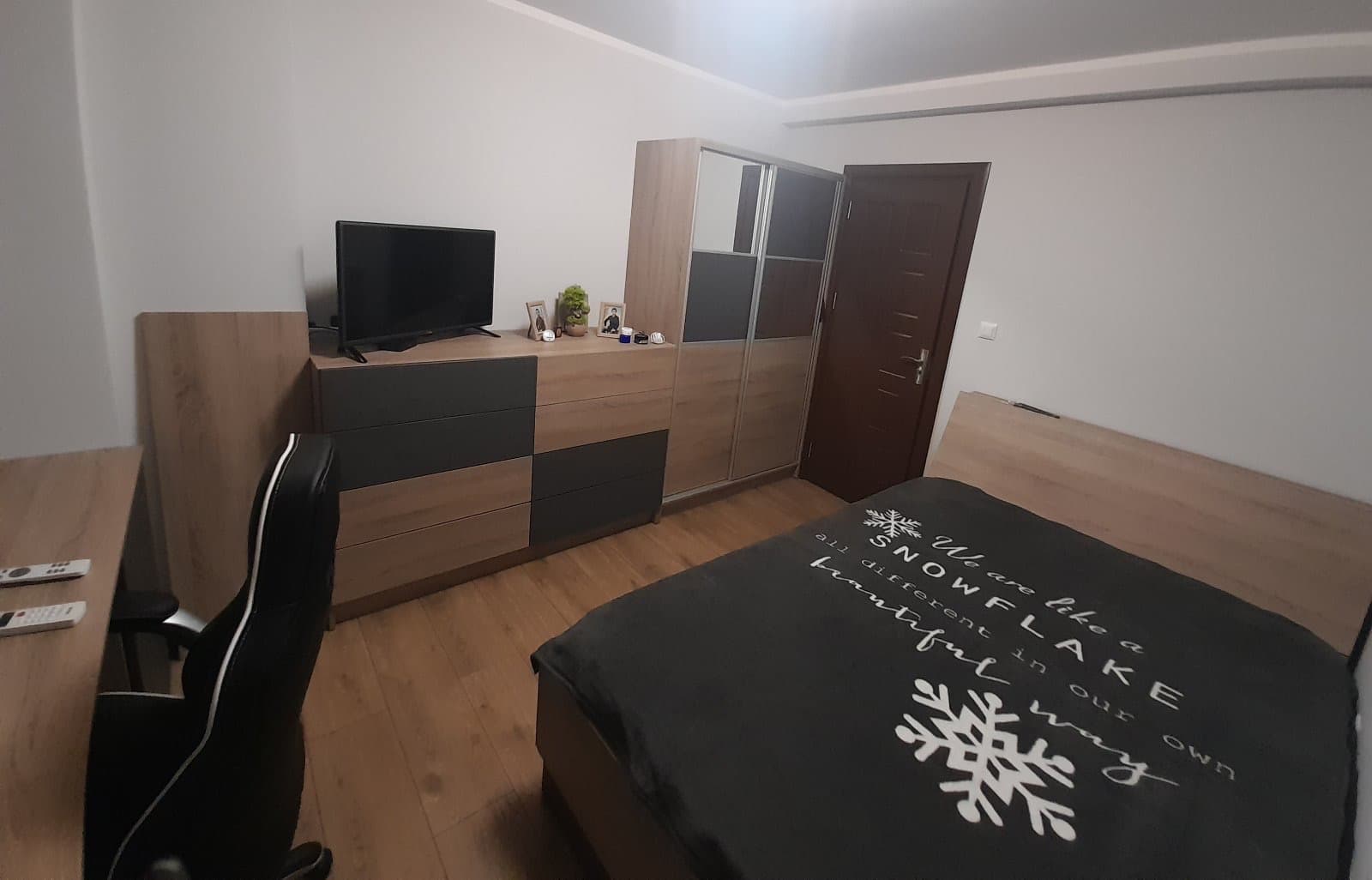 Gallery img